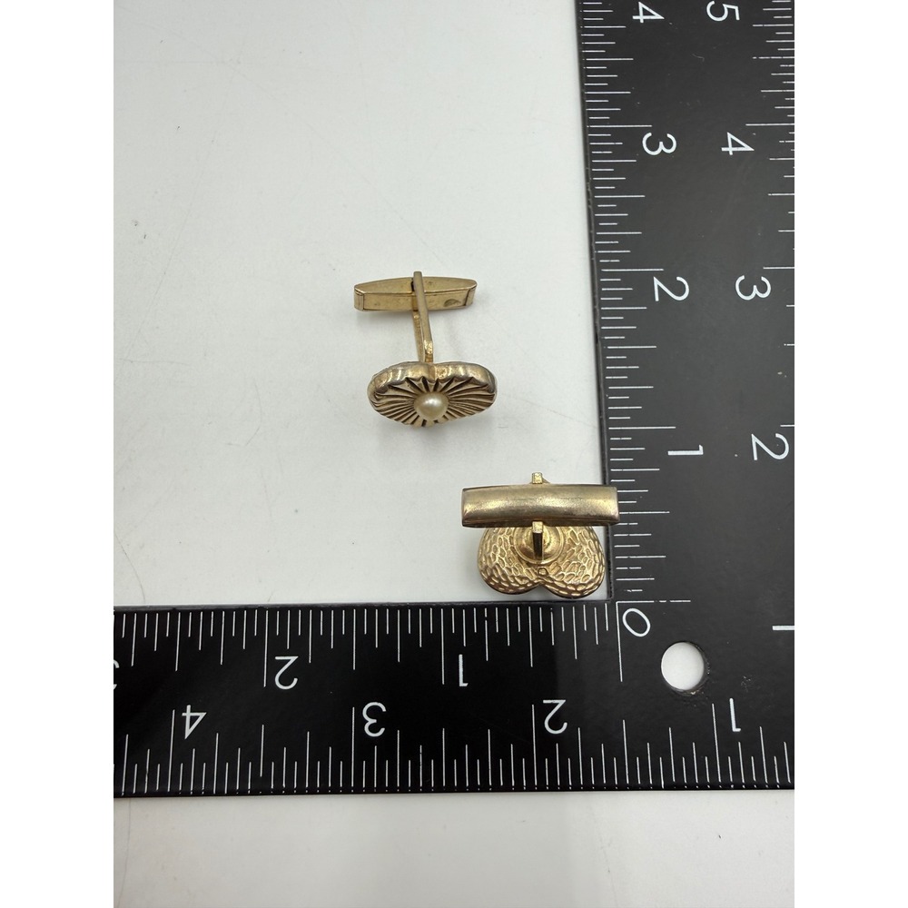 Vintage Gold Tone Heart Faux Pearl Sunburst Textured Cufflinks Toggle Back - Picture 4 of 4
